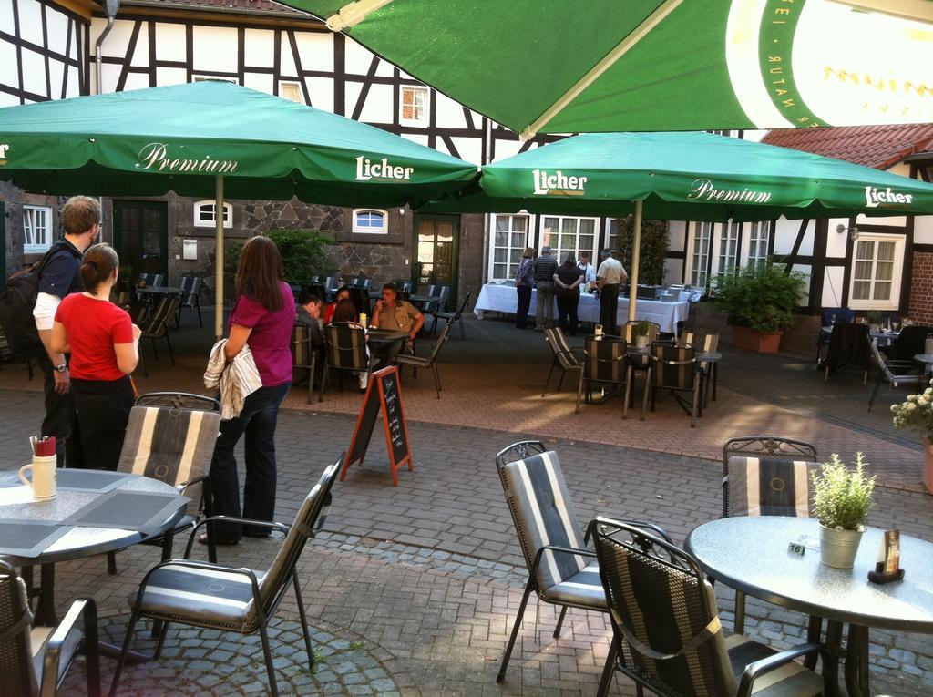 Hotel Muehlenhof Lollar ภายนอก รูปภาพ