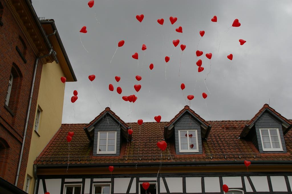Hotel Muehlenhof Lollar ภายนอก รูปภาพ
